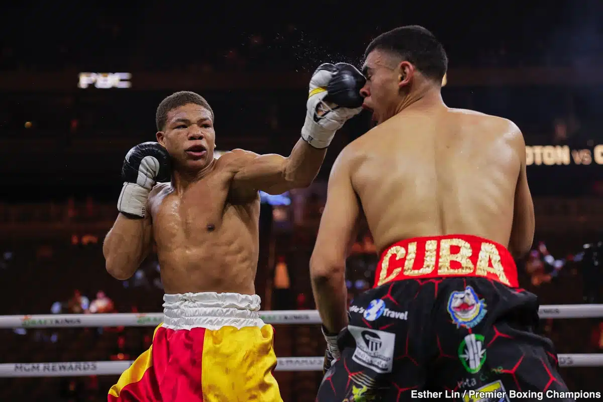 フロイド・メイウェザー、カーメル・モートン対ラモント・ローチのタイトル戦実現に資金提供の用意